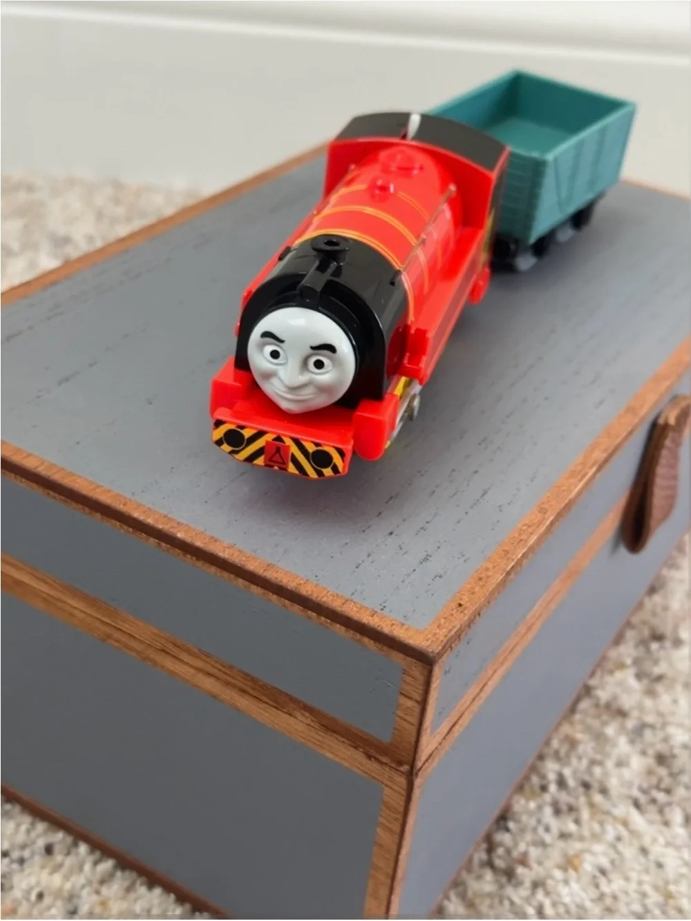 Thomas & Friends TrackMaster, Motorized Victor Engine